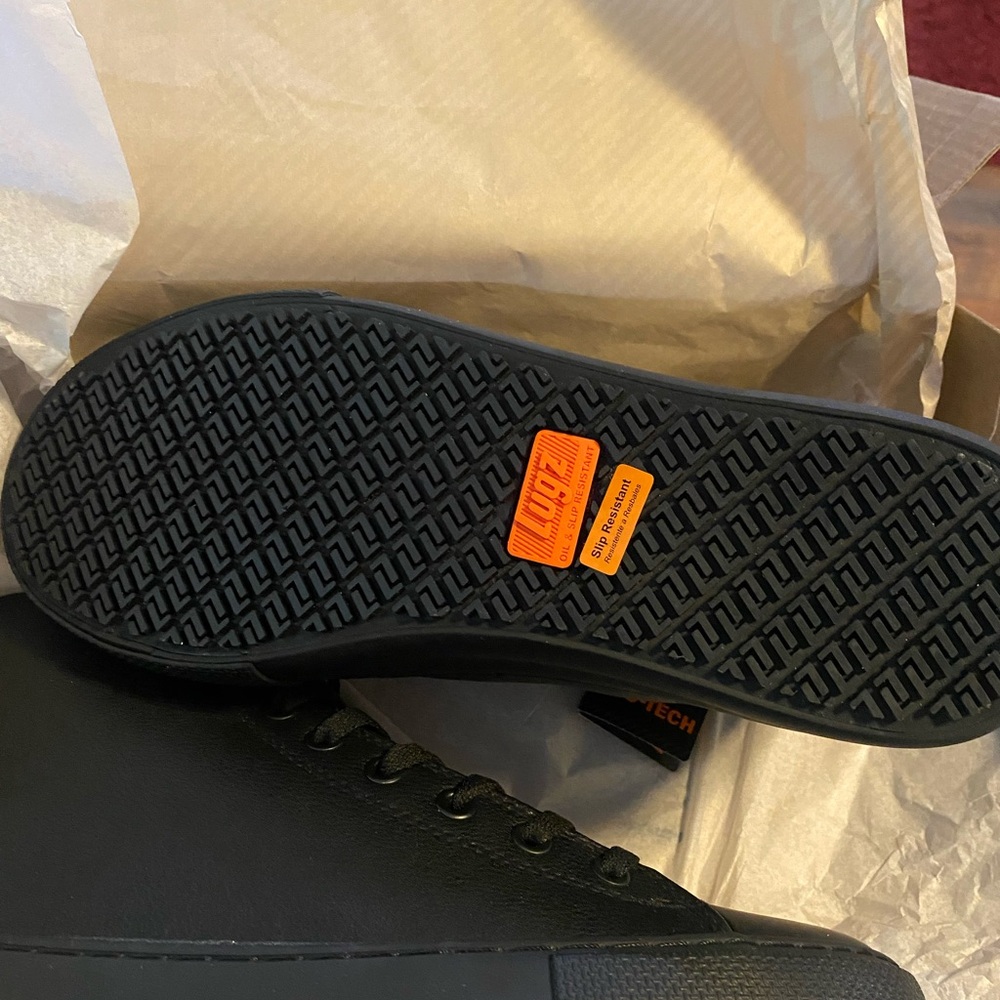 Lugz High-Top slip resistant Sneakers - Picture 2 of 6